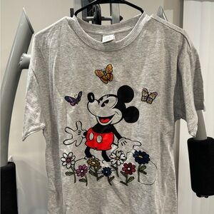 Women’s Disney Mickey Mouse T-Shirt Size Small